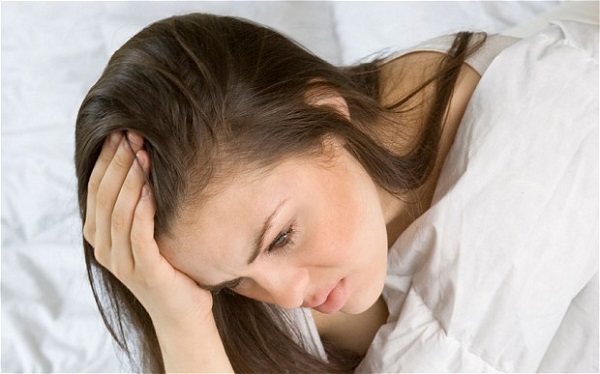 Chữa khỏi bệnh đau đầu kéo xuống gáy mệt mỏi gây buồn nôn gai sốt lúc nóng lúc lạnh chóng mặt migraine